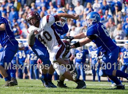 Thumbnail 3 in Greenville vs. Robinson photogallery.