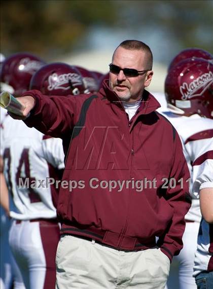 Thumbnail 1 in Greenville vs. Robinson photogallery.