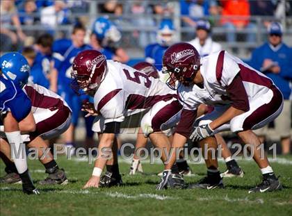 Thumbnail 3 in Greenville vs. Robinson photogallery.