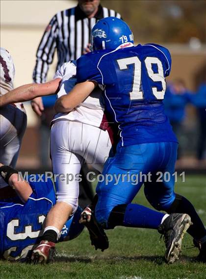 Thumbnail 3 in Greenville vs. Robinson photogallery.