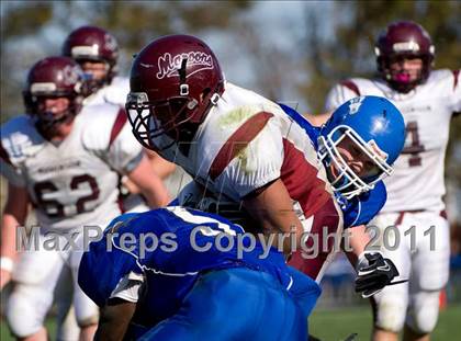 Thumbnail 1 in Greenville vs. Robinson photogallery.