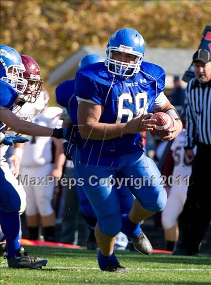Thumbnail 2 in Greenville vs. Robinson photogallery.