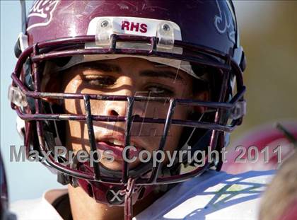 Thumbnail 3 in Greenville vs. Robinson photogallery.