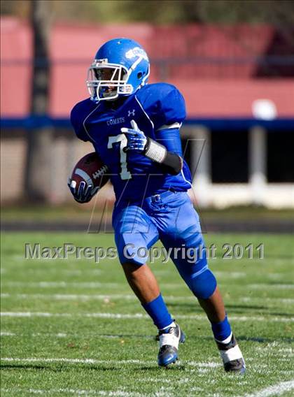 Thumbnail 1 in Greenville vs. Robinson photogallery.