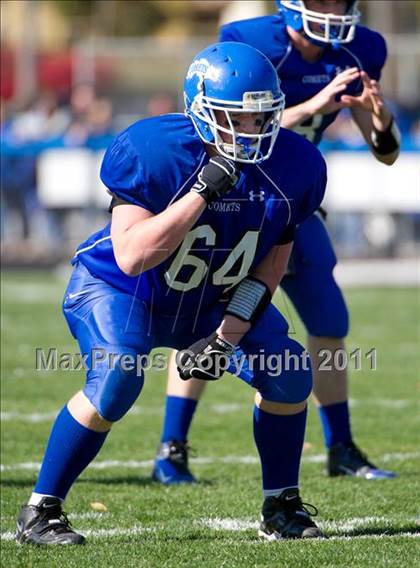 Thumbnail 2 in Greenville vs. Robinson photogallery.