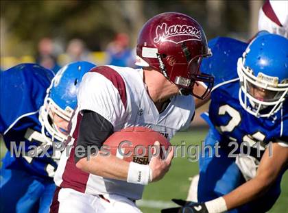 Thumbnail 3 in Greenville vs. Robinson photogallery.