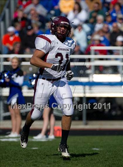 Thumbnail 3 in Greenville vs. Robinson photogallery.