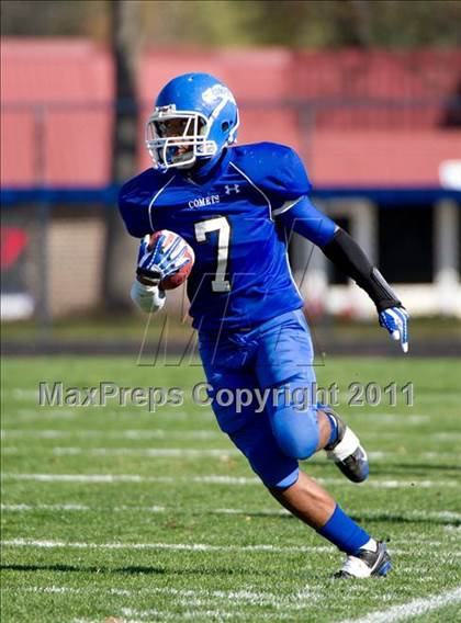 Thumbnail 2 in Greenville vs. Robinson photogallery.