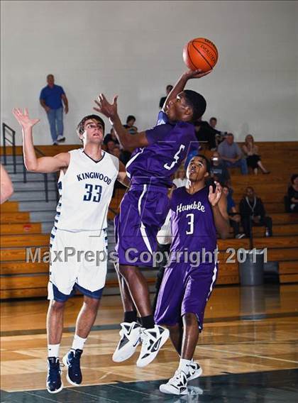 Thumbnail 2 in Kingwood @ Humble  (McDonald's Texas Invitational) photogallery.