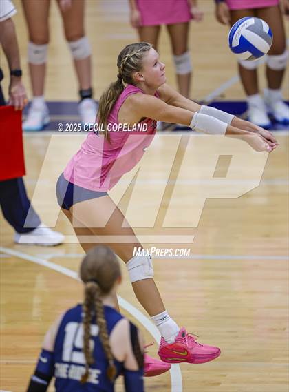 Thumbnail 1 in Pope vs. River Ridge (Region 6AAAAA Championship) photogallery.