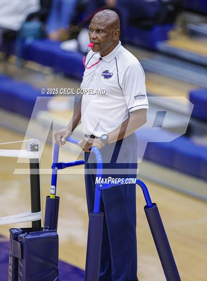 Thumbnail 2 in Pope vs. River Ridge (Region 6AAAAA Championship) photogallery.