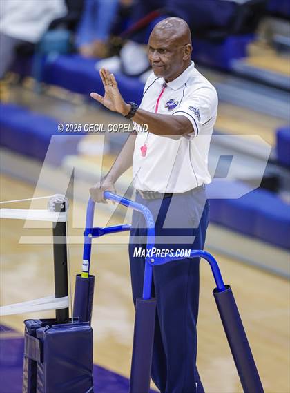 Thumbnail 2 in Pope vs. River Ridge (Region 6AAAAA Championship) photogallery.