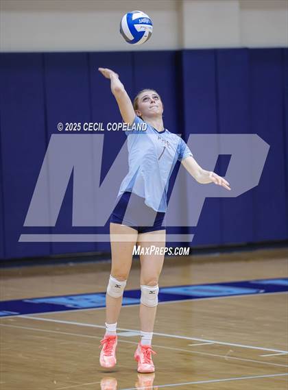Thumbnail 3 in Pope vs. River Ridge (Region 6AAAAA Championship) photogallery.