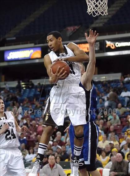 Thumbnail 1 in Rocklin vs. St. Francis (CIF NorCal D2 Final) photogallery.