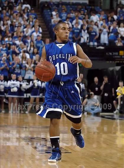 Thumbnail 2 in Rocklin vs. St. Francis (CIF NorCal D2 Final) photogallery.