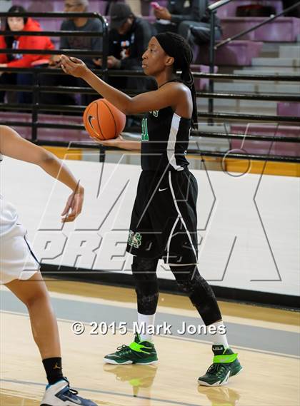 Thumbnail 1 in Southwest DeKalb vs. St. Mary's (Nike Tournament of Champions) photogallery.