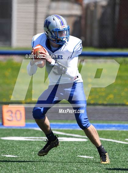 Thumbnail 3 in Newfane @ Cleveland Hill photogallery.