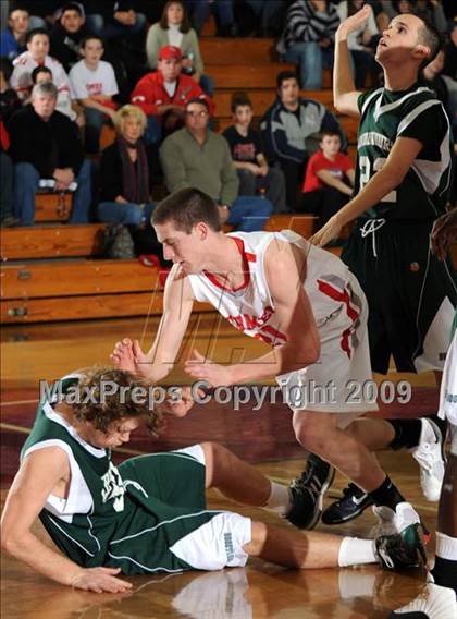 Thumbnail 2 in East Islip vs Lindenhurst (East Islip Tournament) photogallery.