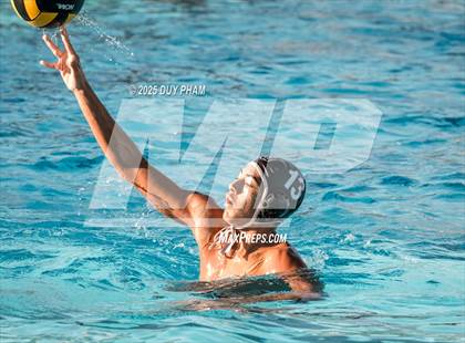 Thumbnail 2 in JV: Orange Lutheran @ Servite photogallery.