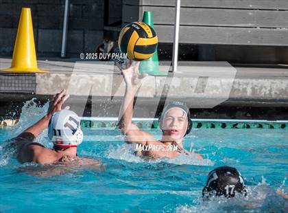 Thumbnail 1 in JV: Orange Lutheran @ Servite photogallery.