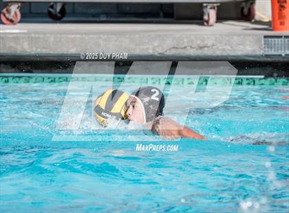 Thumbnail 2 in JV: Orange Lutheran @ Servite photogallery.