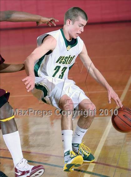 Thumbnail 3 in Vestal vs. Mt. Vernon (Regional Class AA Semifinal) photogallery.