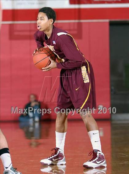 Thumbnail 1 in Vestal vs. Mt. Vernon (Regional Class AA Semifinal) photogallery.
