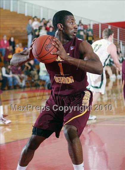 Thumbnail 1 in Vestal vs. Mt. Vernon (Regional Class AA Semifinal) photogallery.