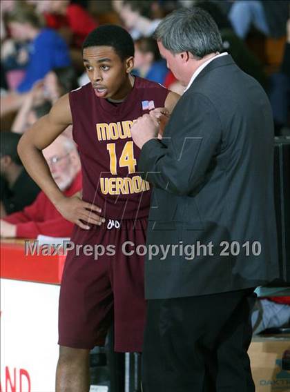 Thumbnail 1 in Vestal vs. Mt. Vernon (Regional Class AA Semifinal) photogallery.