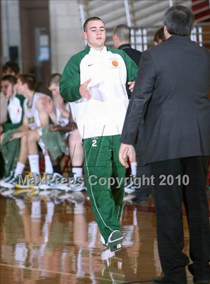 Thumbnail 2 in Vestal vs. Mt. Vernon (Regional Class AA Semifinal) photogallery.