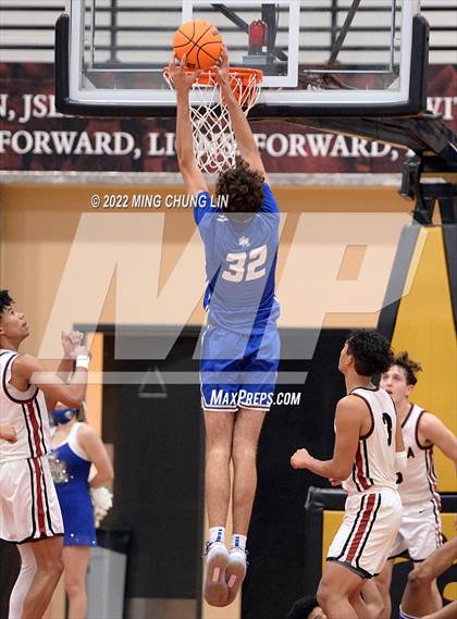 Thumbnail 1 in Santa Margarita @ JSerra Catholic photogallery.