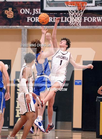 Thumbnail 2 in Santa Margarita @ JSerra Catholic photogallery.