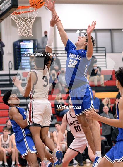 Thumbnail 3 in Santa Margarita @ JSerra Catholic photogallery.