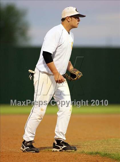 Thumbnail 1 in Kaufman @ Crandall photogallery.