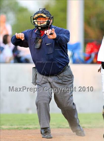 Thumbnail 1 in Kaufman @ Crandall photogallery.