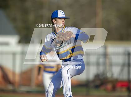 Thumbnail 2 in E.D. White @ Vandebilt (Scrimmage) photogallery.