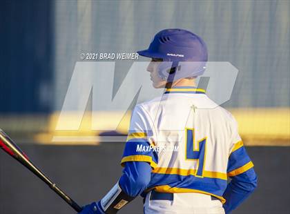 Thumbnail 2 in E.D. White @ Vandebilt (Scrimmage) photogallery.