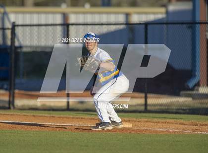 Thumbnail 2 in E.D. White @ Vandebilt (Scrimmage) photogallery.