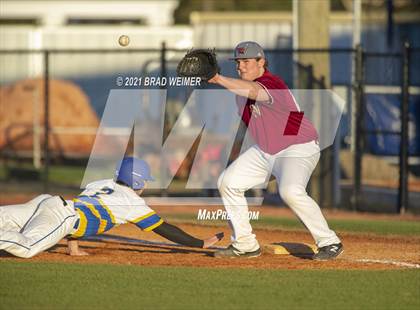 Thumbnail 1 in E.D. White @ Vandebilt (Scrimmage) photogallery.