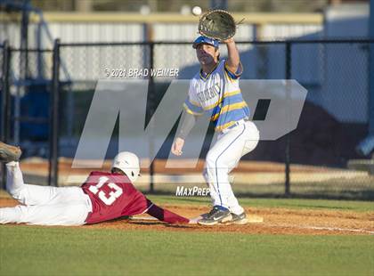 Thumbnail 3 in E.D. White @ Vandebilt (Scrimmage) photogallery.