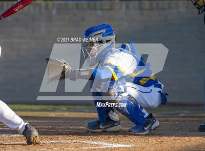 Thumbnail 1 in E.D. White @ Vandebilt (Scrimmage) photogallery.