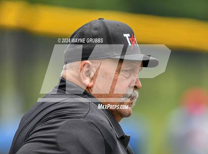 Thumbnail 3 in Harleton vs. Alba-Golden (UIL 3A Region 2 Area Playoff) photogallery.