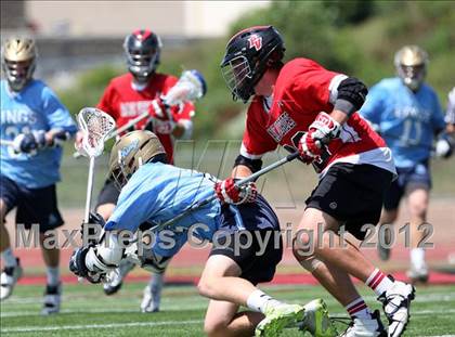 Thumbnail 3 in Palos Verdes vs. Corona del Mar (CIF SS D1 Final) photogallery.