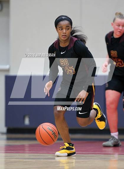 Thumbnail 1 in Duncanville vs. Summer Creek (McDonald's Texas Invitational) photogallery.
