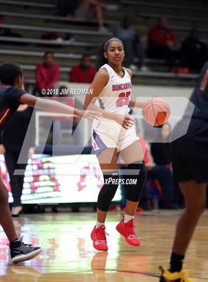 Thumbnail 1 in Duncanville vs. Summer Creek (McDonald's Texas Invitational) photogallery.