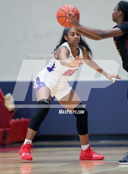 Thumbnail 2 in Duncanville vs. Summer Creek (McDonald's Texas Invitational) photogallery.
