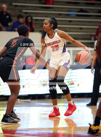 Thumbnail 1 in Duncanville vs. Summer Creek (McDonald's Texas Invitational) photogallery.