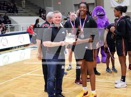 Thumbnail 2 in Duncanville vs. Summer Creek (McDonald's Texas Invitational) photogallery.