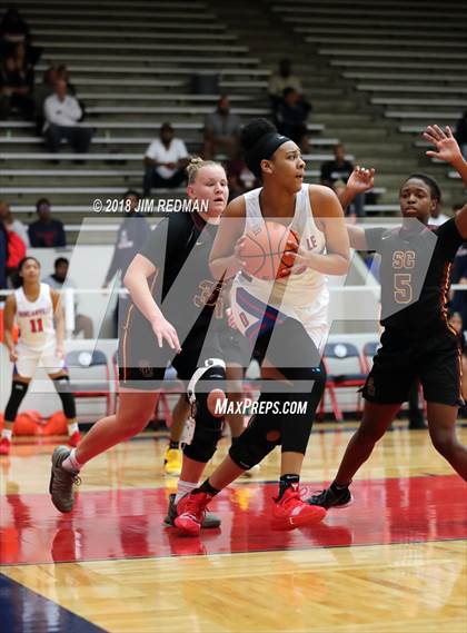Thumbnail 1 in Duncanville vs. Summer Creek (McDonald's Texas Invitational) photogallery.