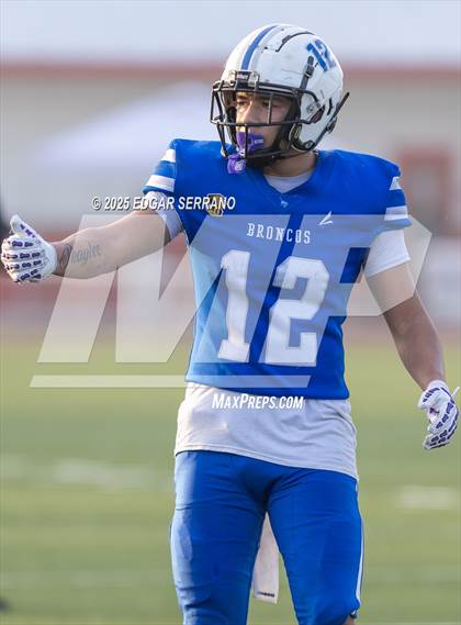 Thumbnail 2 in Calaveras vs Bishop Union (CIF Div 5A State Championship) photogallery.